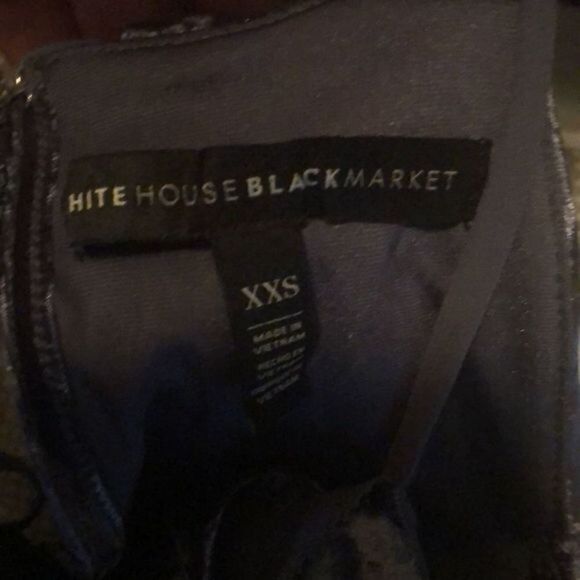 WHBM Crushed Velvet Cold Shoulder Top - Picture 6 of 6